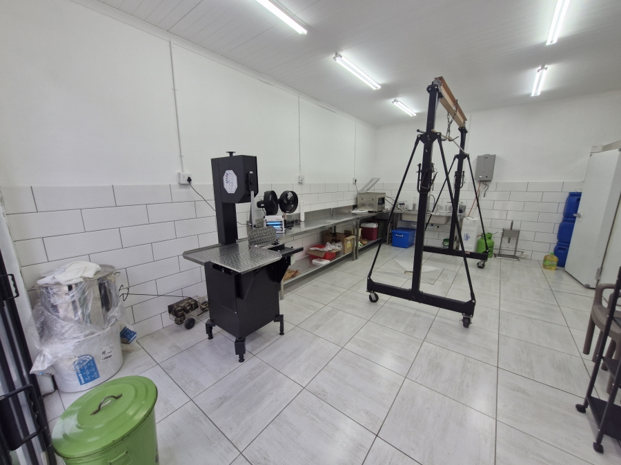 6 Bedroom Property for Sale in Murraysburg Western Cape